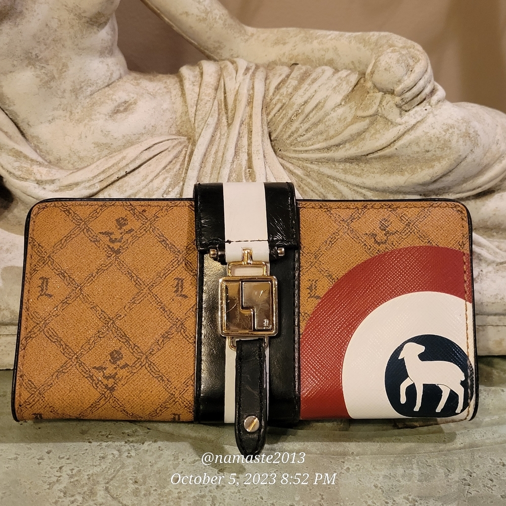 L.A.M.B. by Gwen Stefani Bullseye Wallet Pocket Book Luxury Designer #574